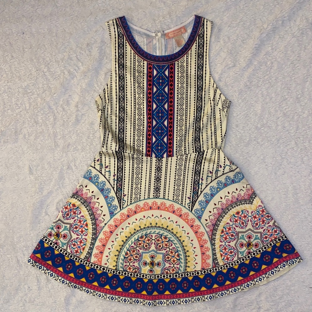 Juniors SZ Large Flying Tomato Multi-Color Pattern Sleeveless Skater Dress